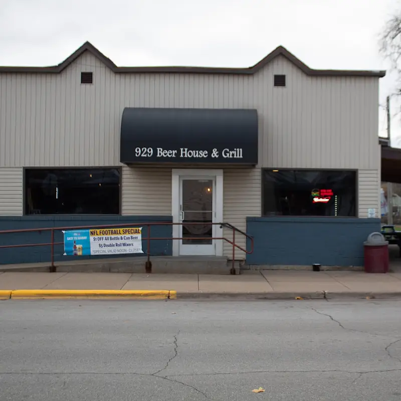 929 Beer House & Grill