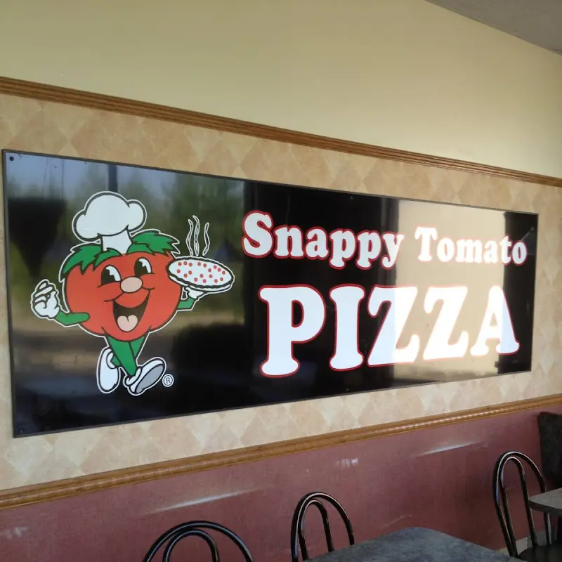 Snappy Tomato Pizza