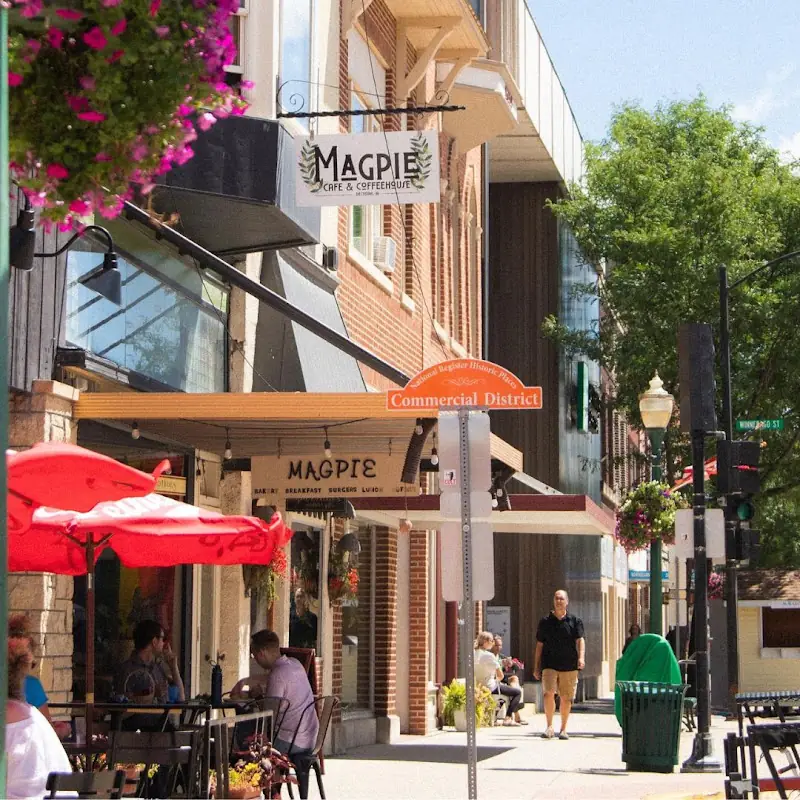 Magpie Cafe & Coffeehouse