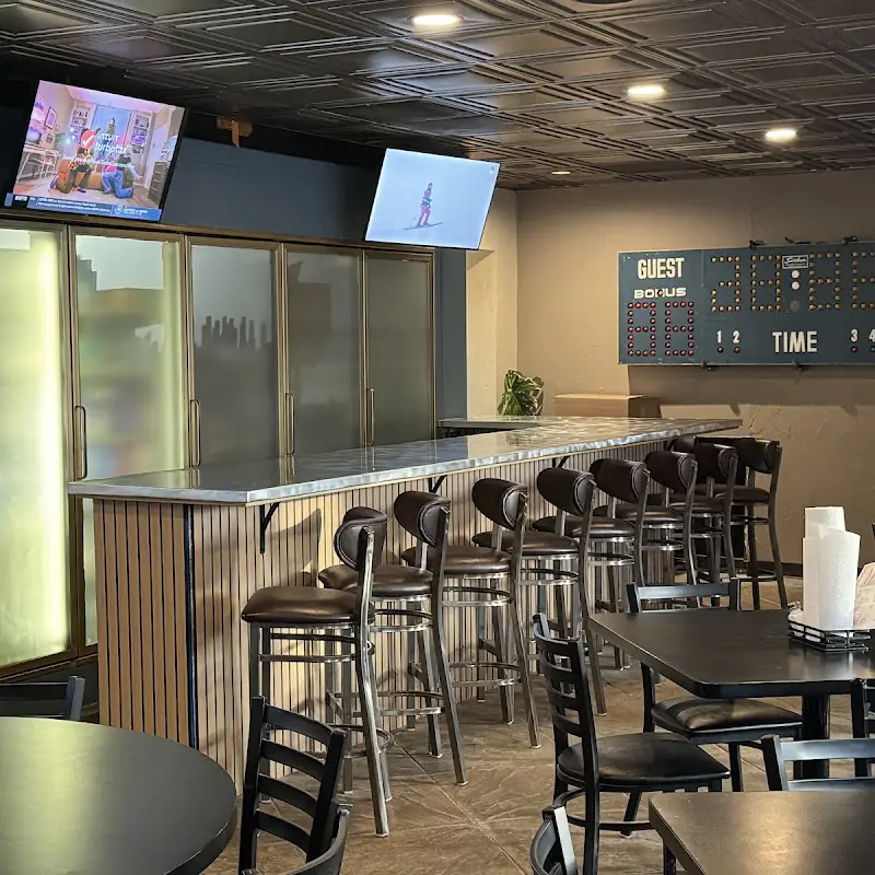 Center Village Pizza