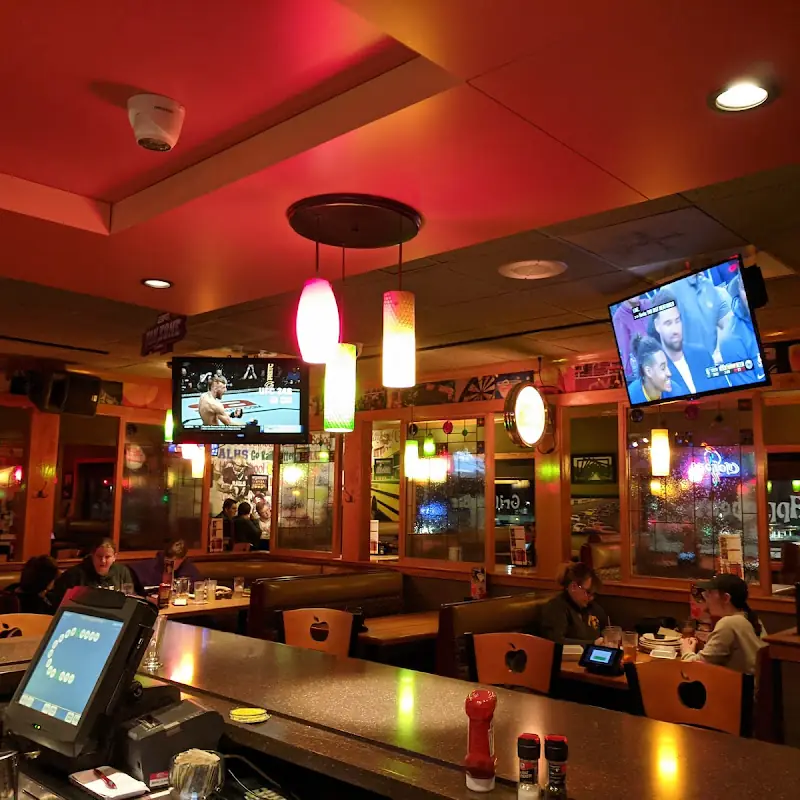 Applebee's Grill + Bar