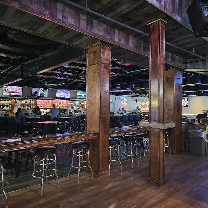 Pelican Lounge