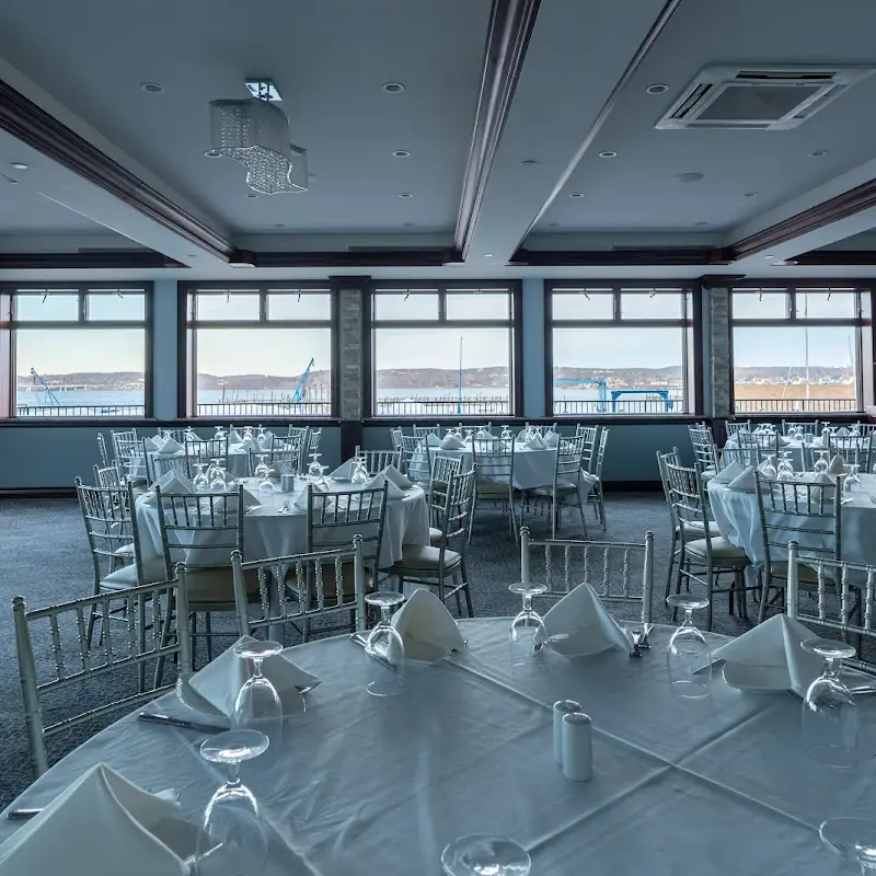 Cornetta's Restaurant & Marina