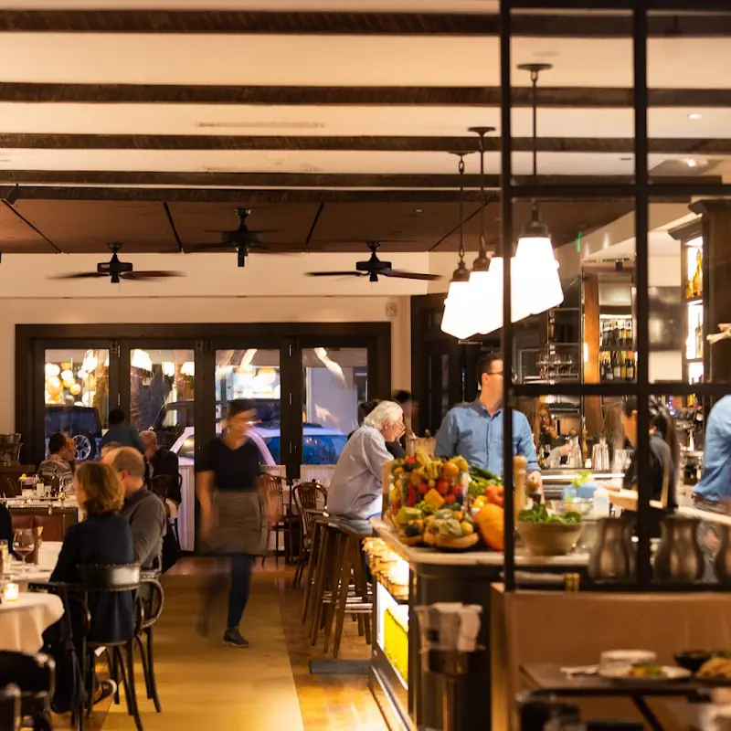 Lulu Kitchen & Bar