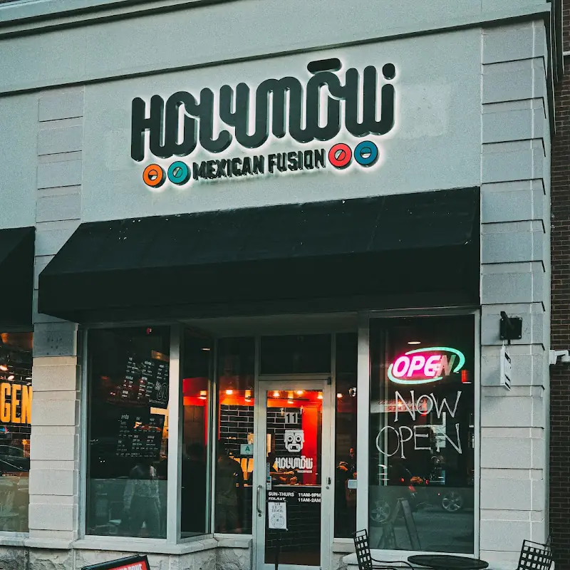 Holy Mōlli Mexican Fusion