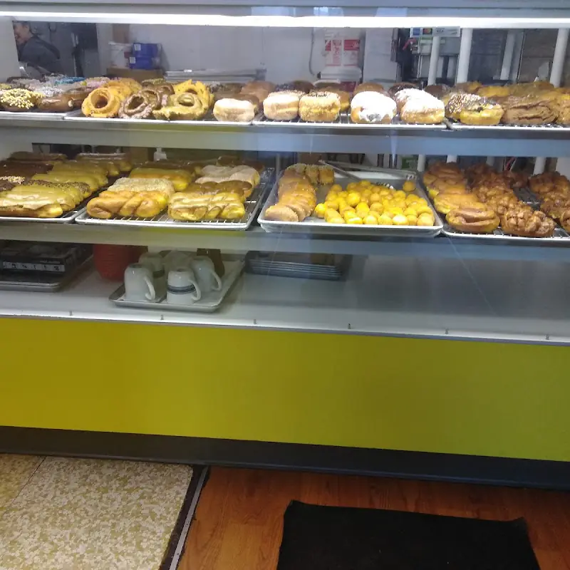 Magic Donuts and Coffee
