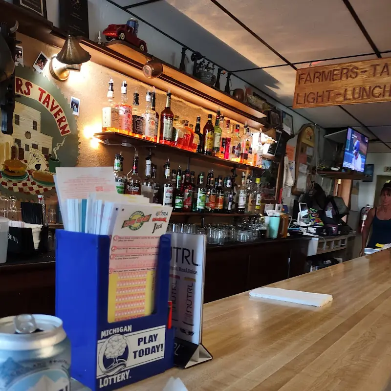 Farmers Tavern