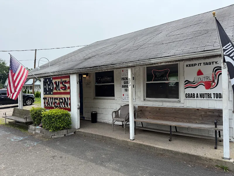 Tom's Tavern