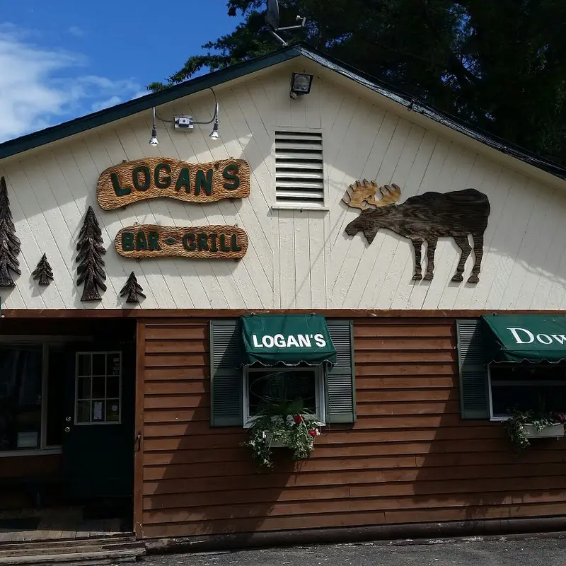 Logan's Bar & Grill