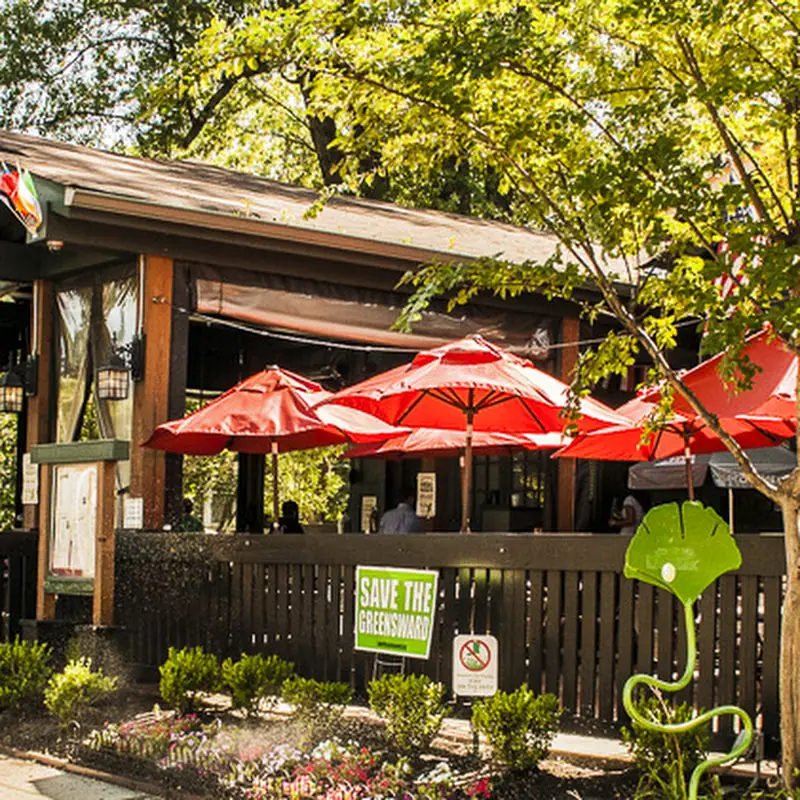 Celtic Crossing Irish Pub