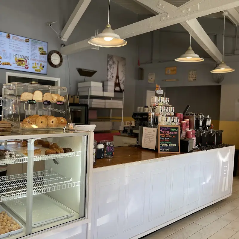 San Carlos Chuck's Donuts