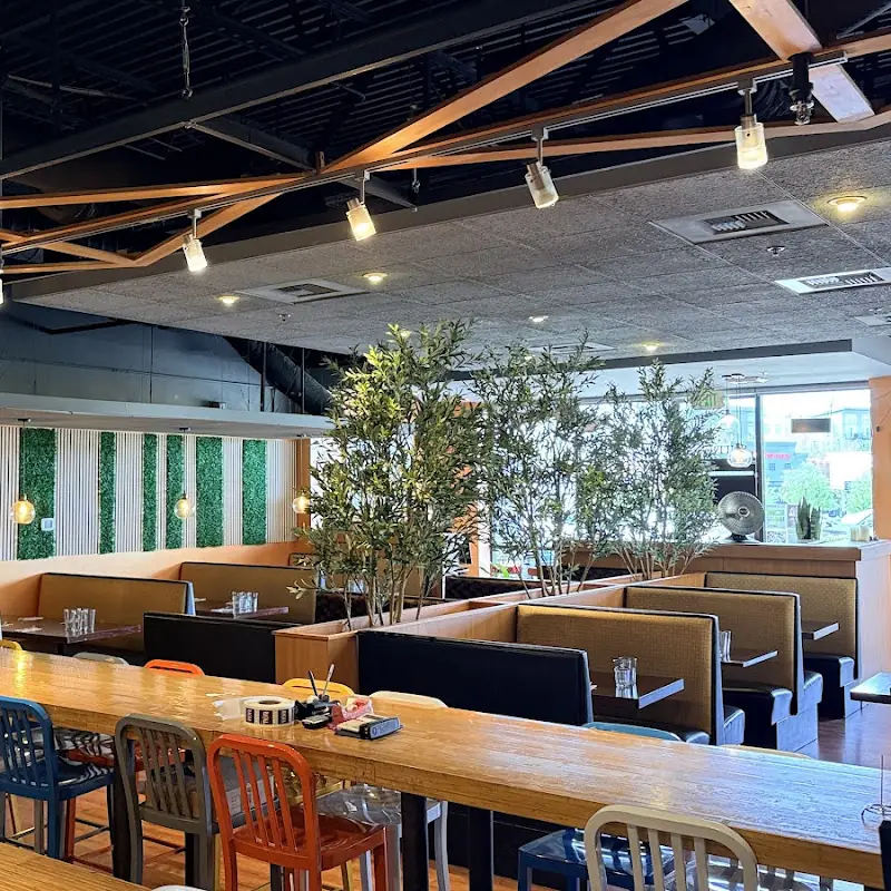 Racha Noodles & Thai Cuisine Redmond