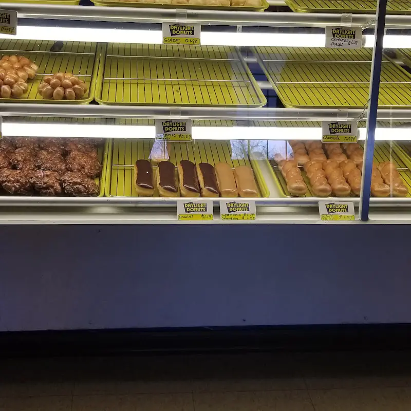 Daylight Donuts