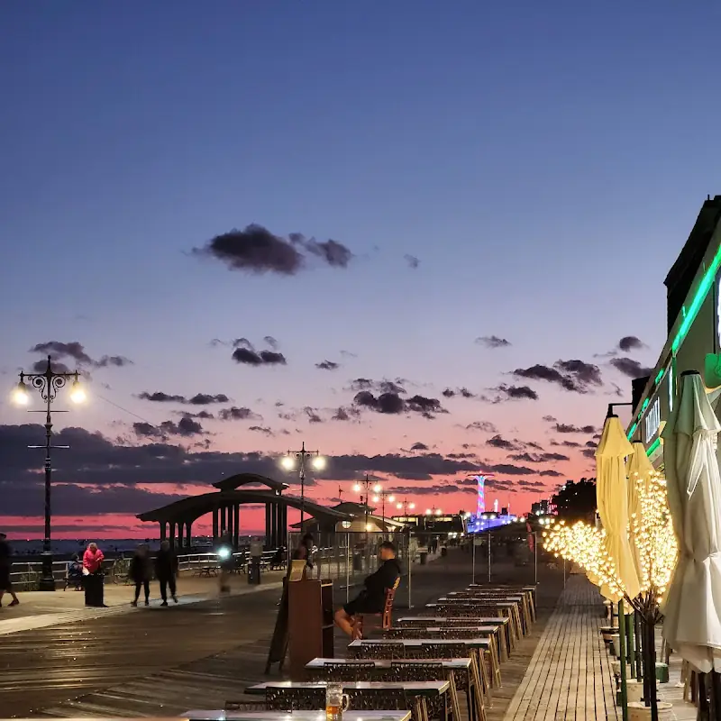 Boardwalk Beer Garden