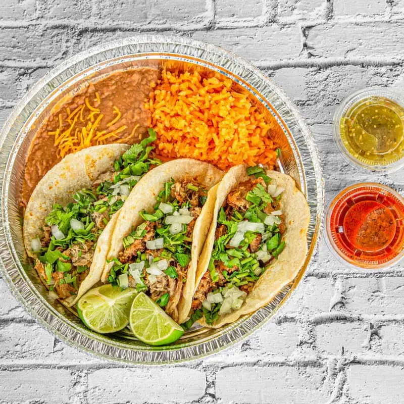 Spicy chicken burrito