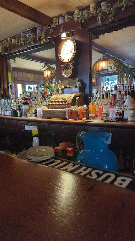 Hanson's Pub