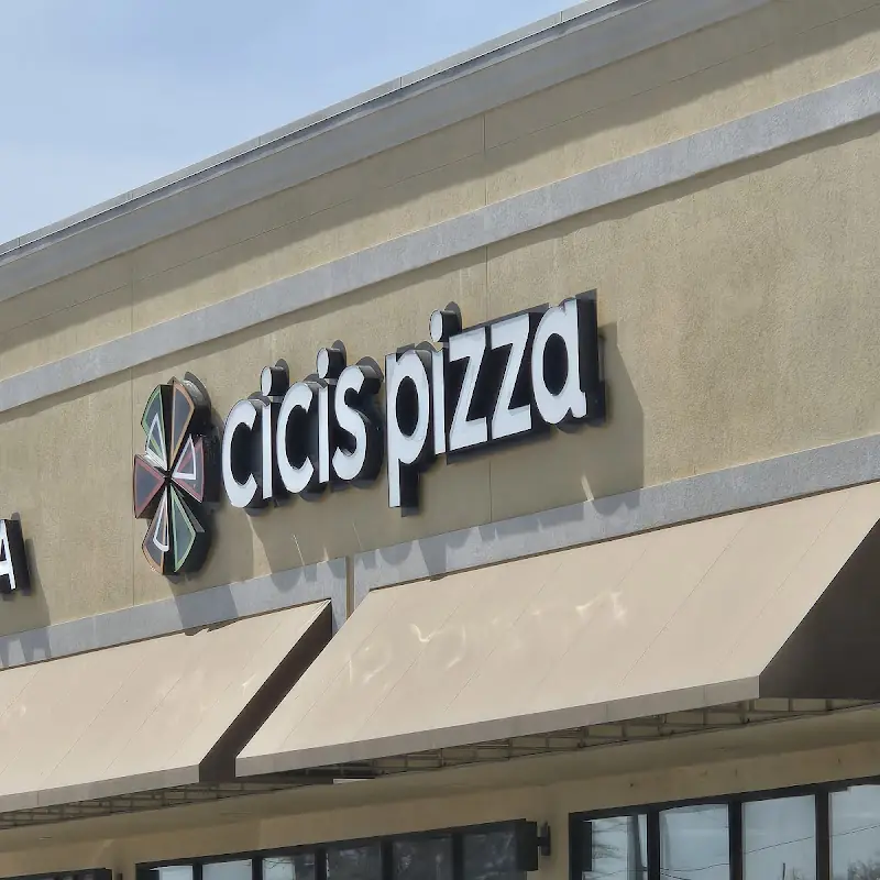 Cicis Pizza