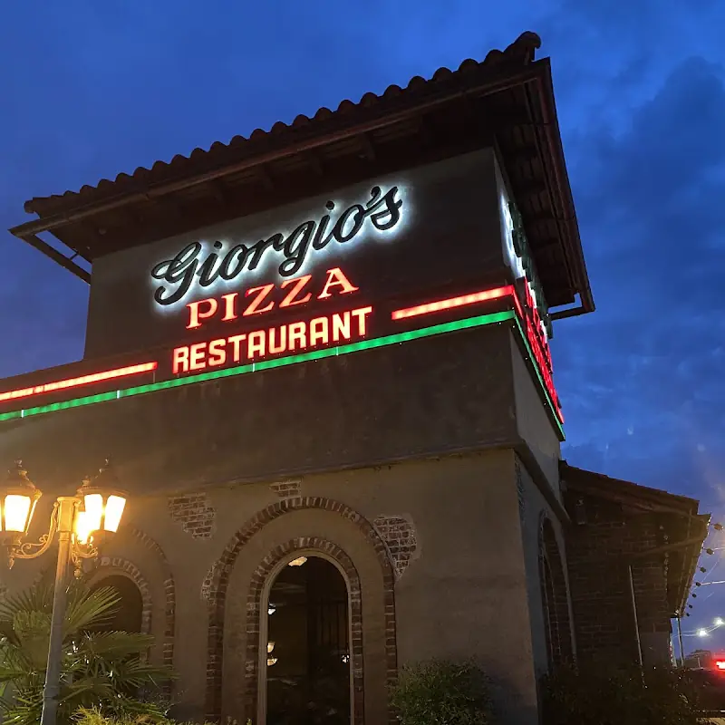 Giorgio's Restaurant & Pizza | Italian