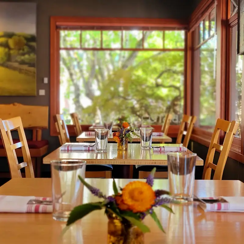 Amelia Wynn Winery Bistro