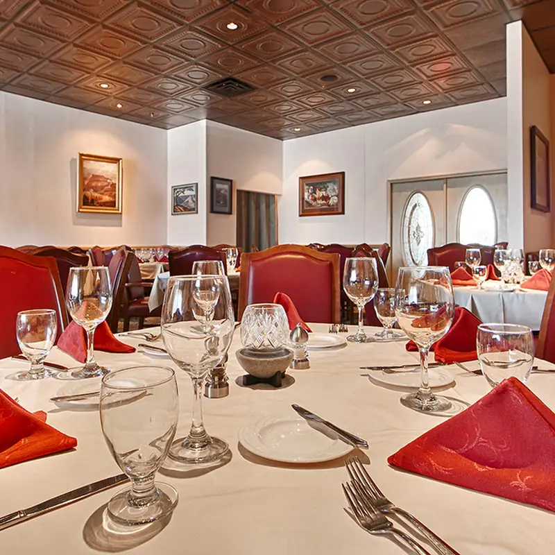 Desert Lounge + Grill