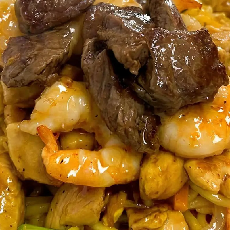 Filet Mignon & Chicken