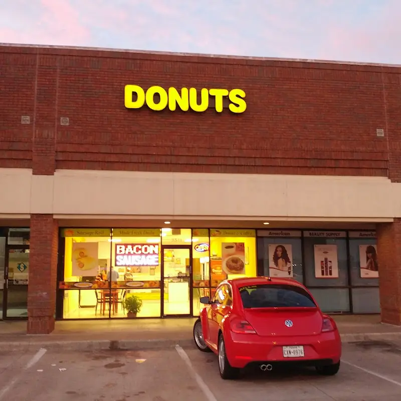 Four Seasons Donuts