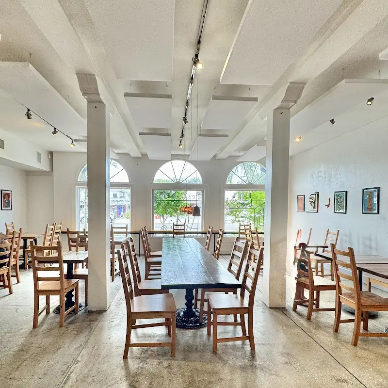 Alesia Restaurant