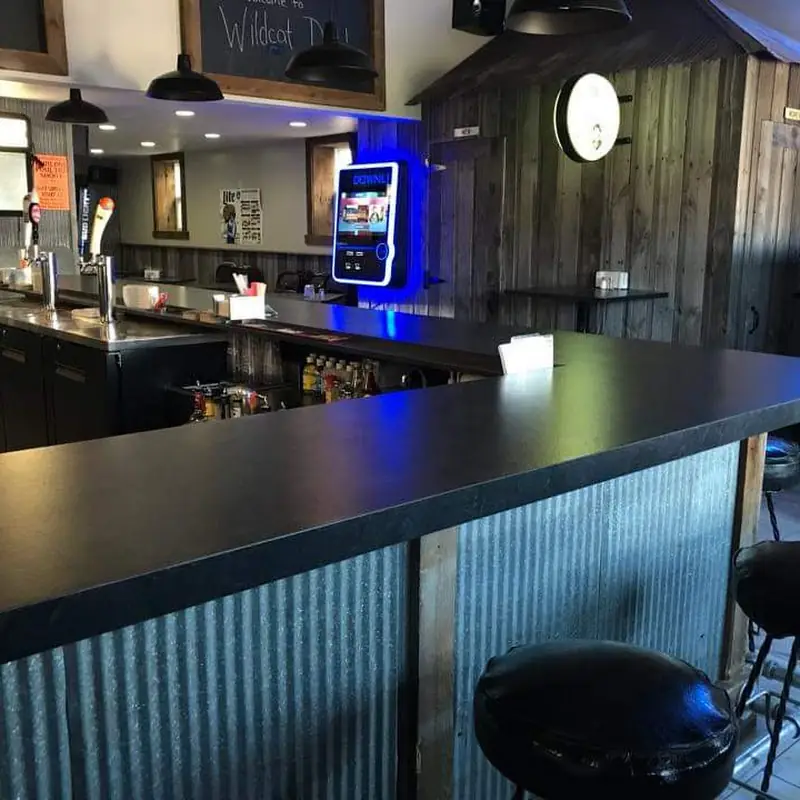 Wildcat Den Bar & Grill