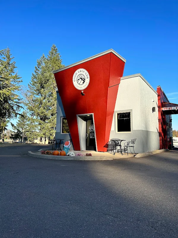 Good Grounds Coffee Shop - Adair Village Oregon