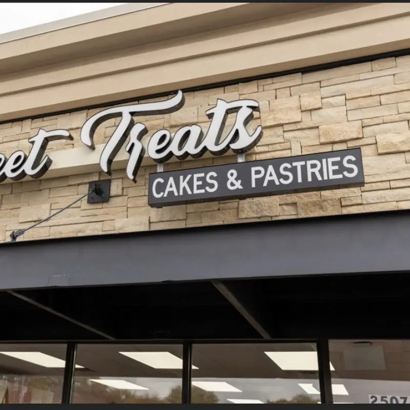 Sweet Treats Cakes & Pastries