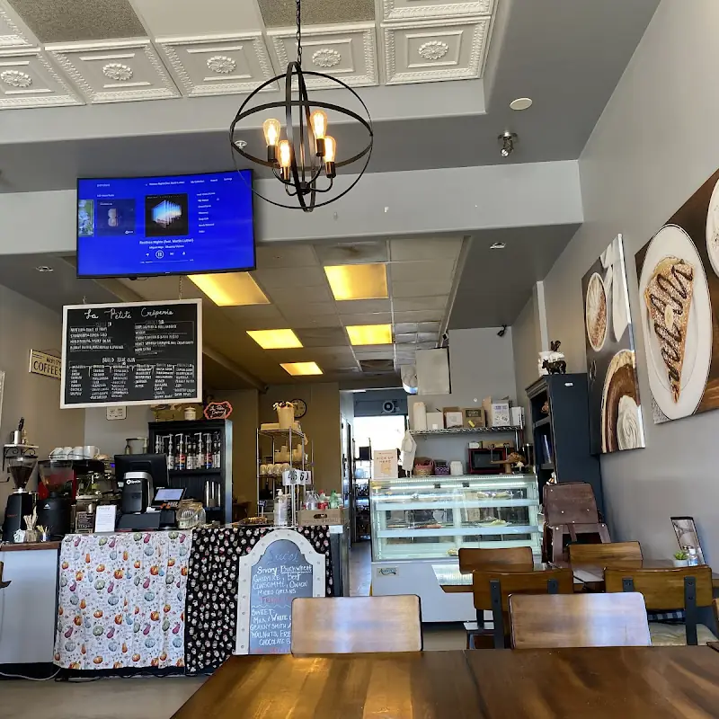 La Petite Creperie
