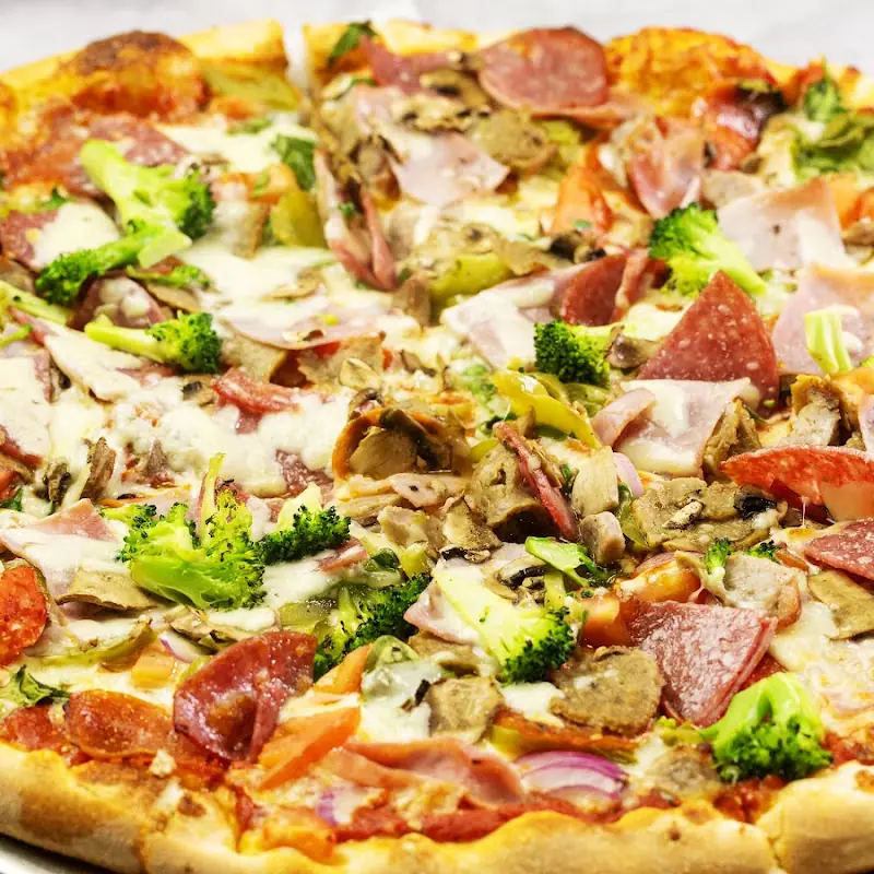 Sophie's Pizza Easton