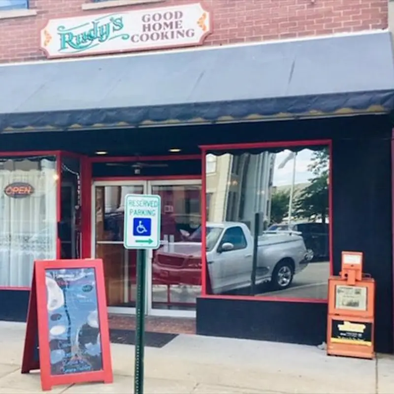 Rudys on the Square