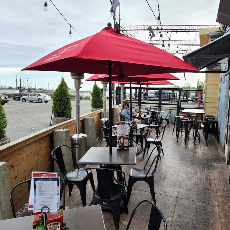 Catalyst Seafood Restaurant & Lounge