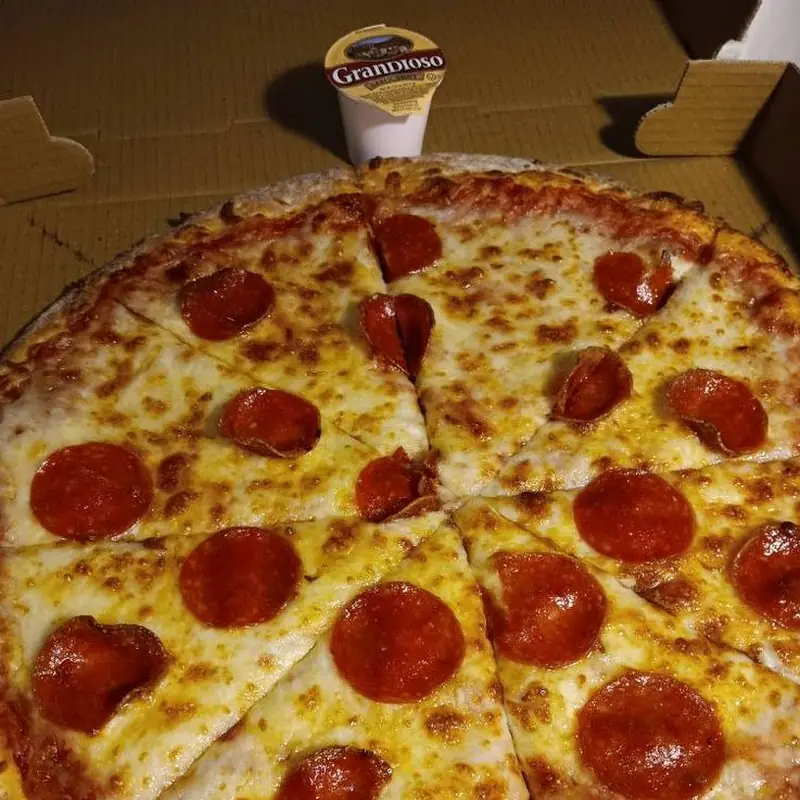 Massey’s Pizza, Sub & Wings