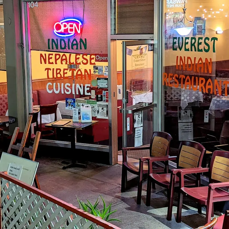 Everest Indian Restaurant