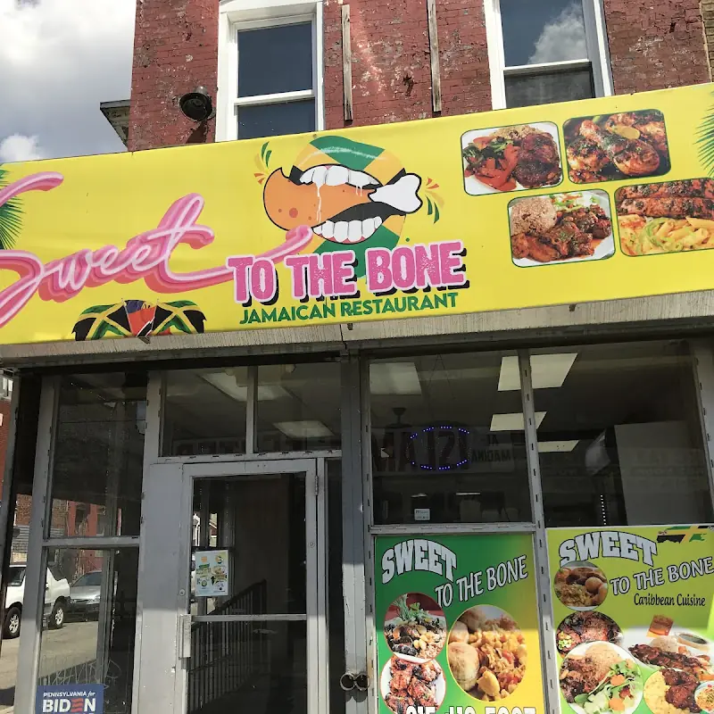 Any Choice Egg Rolls, 6 Wings & Onions Rings
