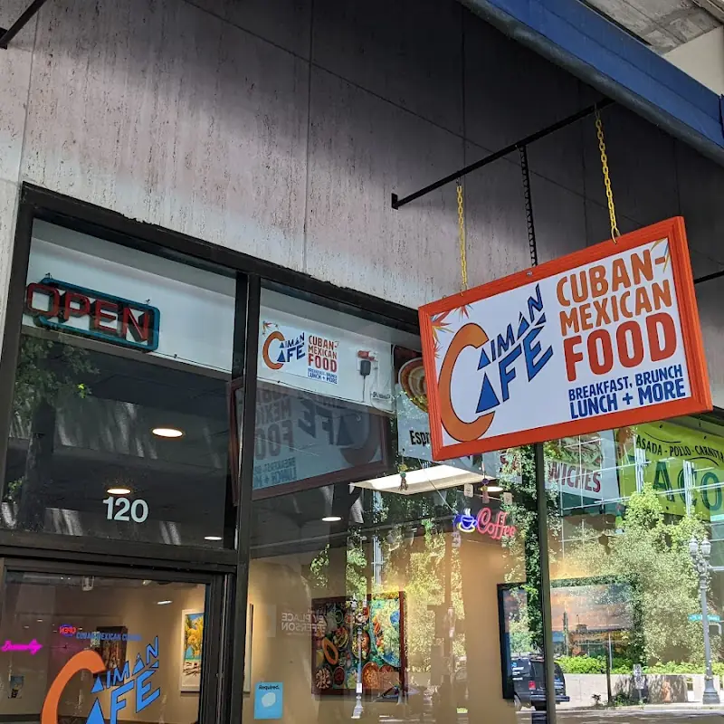 Caiman Cafe