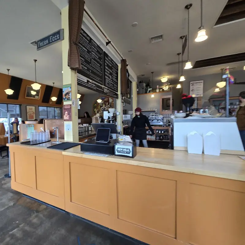The New Deal Café