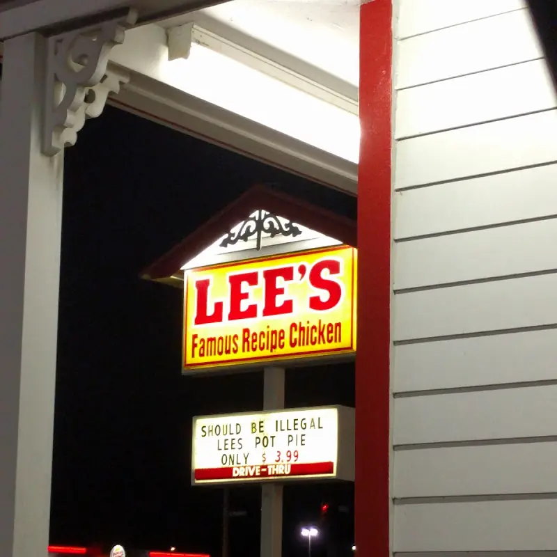 Lee's Famous Recipe Chicken