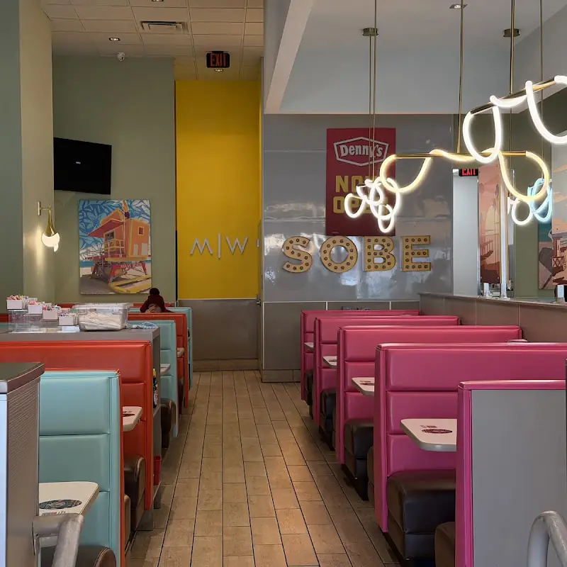 Denny's Restaurant