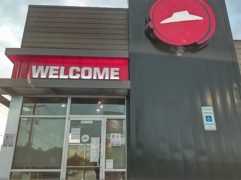 Pizza Hut