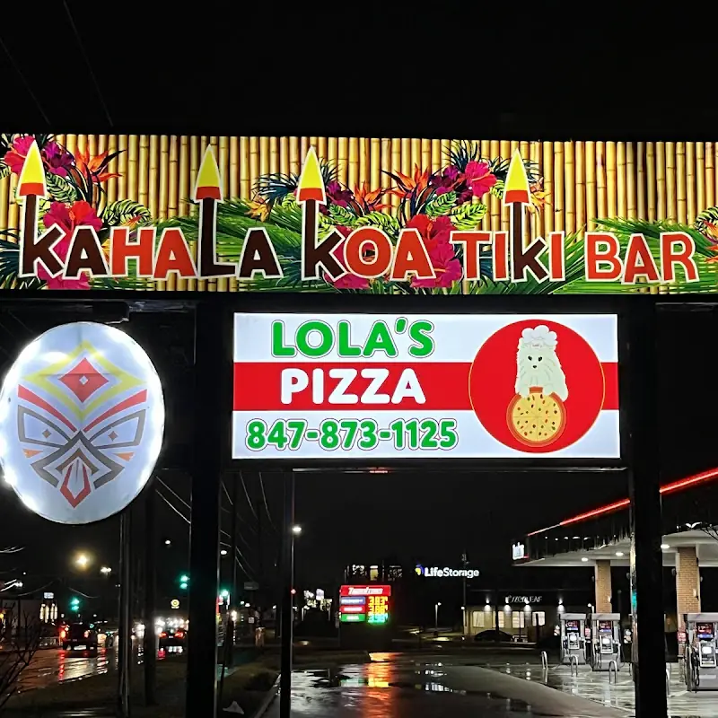Lola's Pizza & Tiki Bar