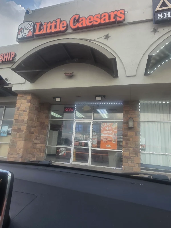Little Caesars Pizza