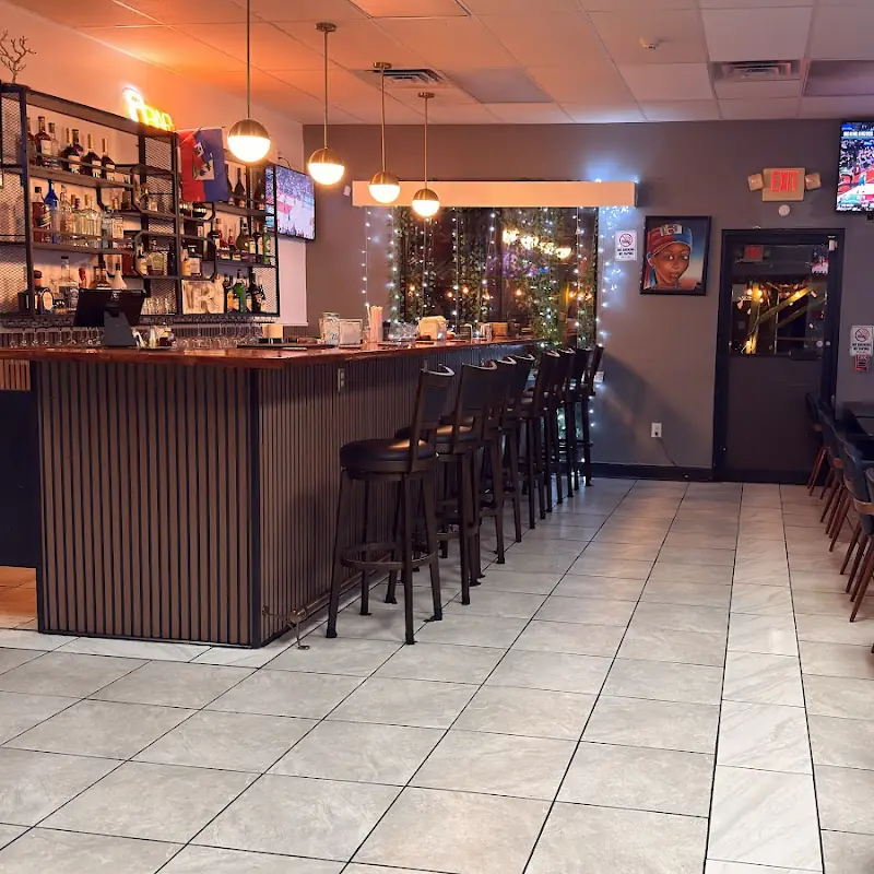 Mommy's Delicious Food N Bar