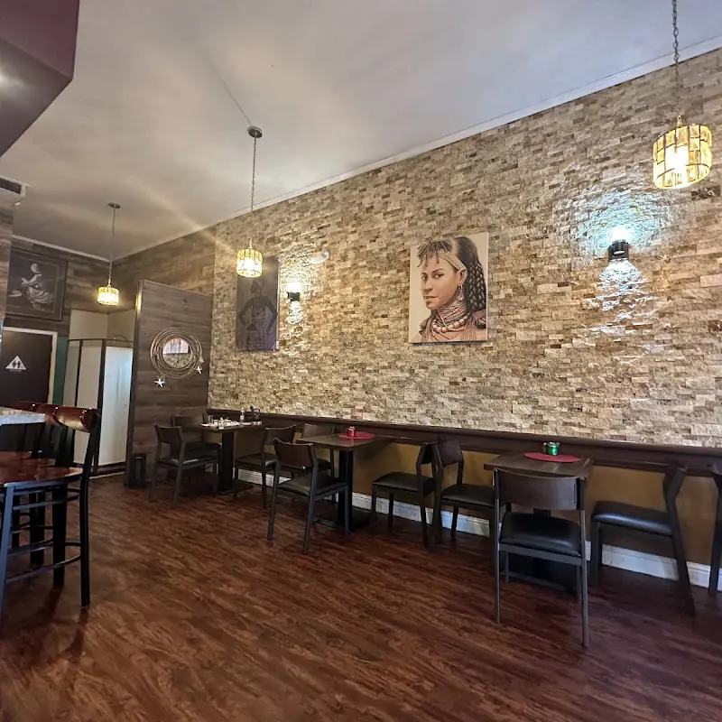 Lula Restaurant