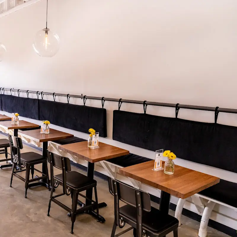 Social Eats Café