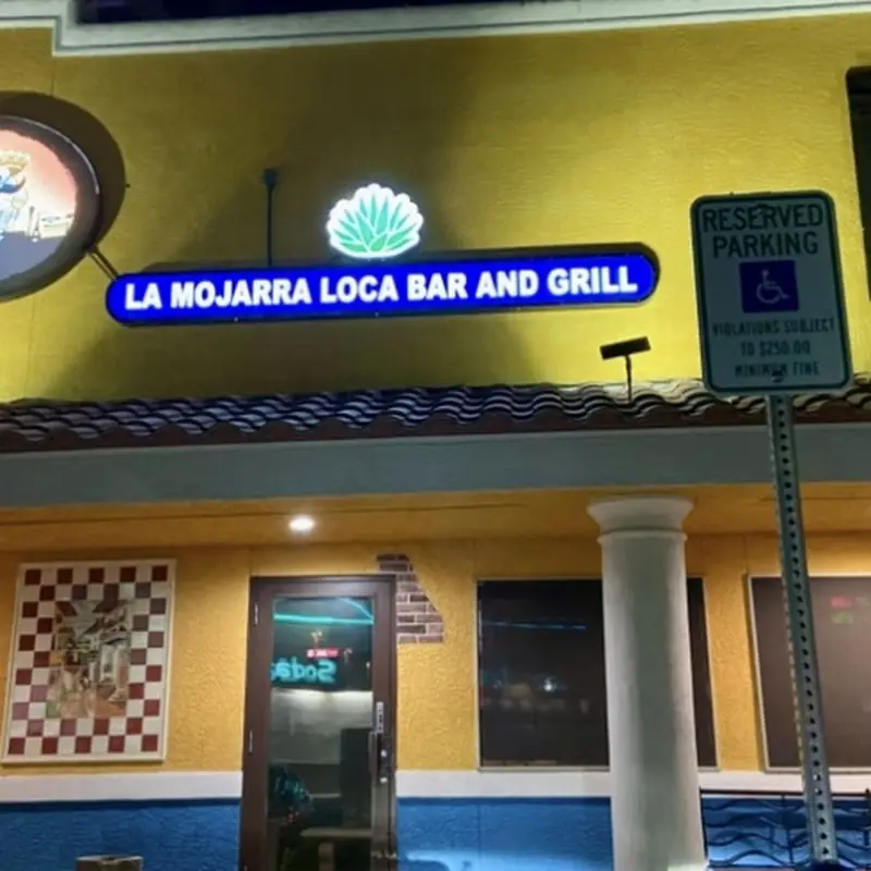 Pollo En Mole