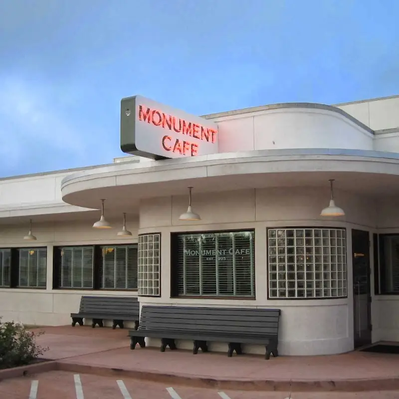 Monument Cafe