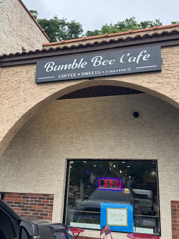 Bumble Bee Cafe